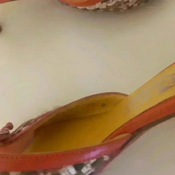 salvatore ferragamo women  kitten heel slide sandals - Picture 4 of 5